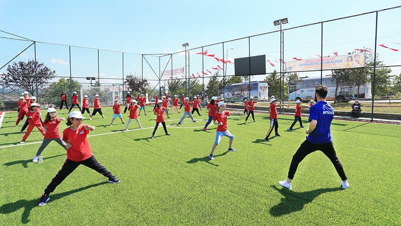 YAZ SPOR OKULLARI AÇILDI