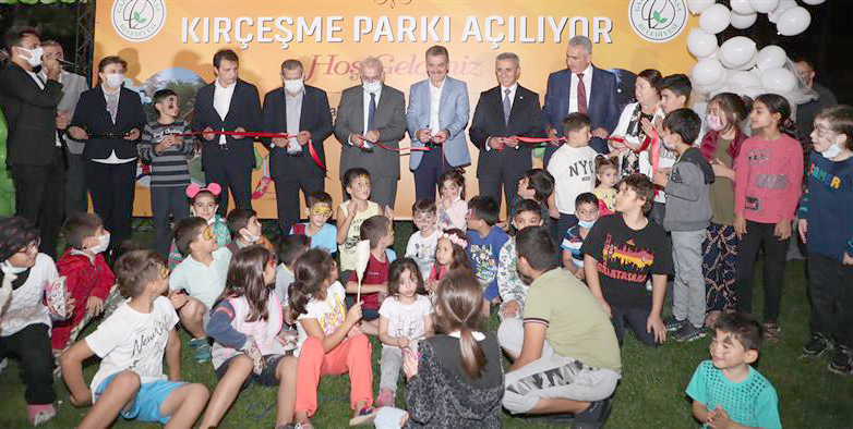 KIRÇEŞME PARKI HİZMETE AÇILDI