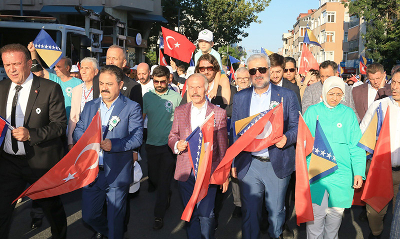 SREBRENİTSA SOYKIRIMI ANILDI 