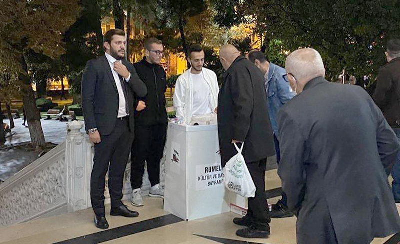 RUMELİ GENÇLERİ AĞIZLARI TATLANDIRDI