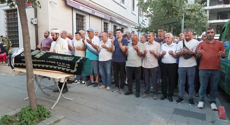 BAYRAMPAŞA’DA KADIN CİNAYETİ!