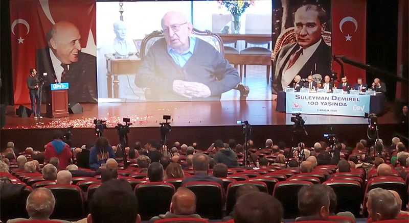  SÜLEYMAN DEMİREL ANILDI