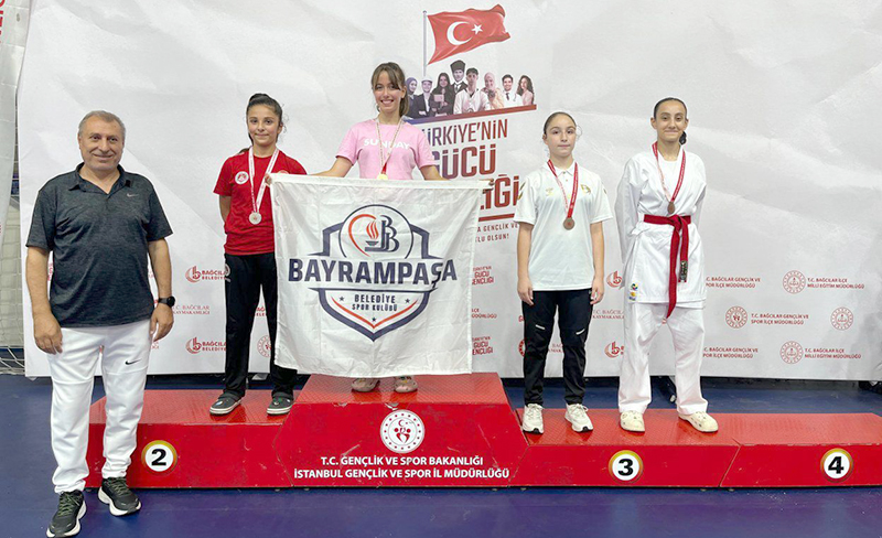 BAYRAMPAŞALI KARATECİLERDEN 6 MADALYA