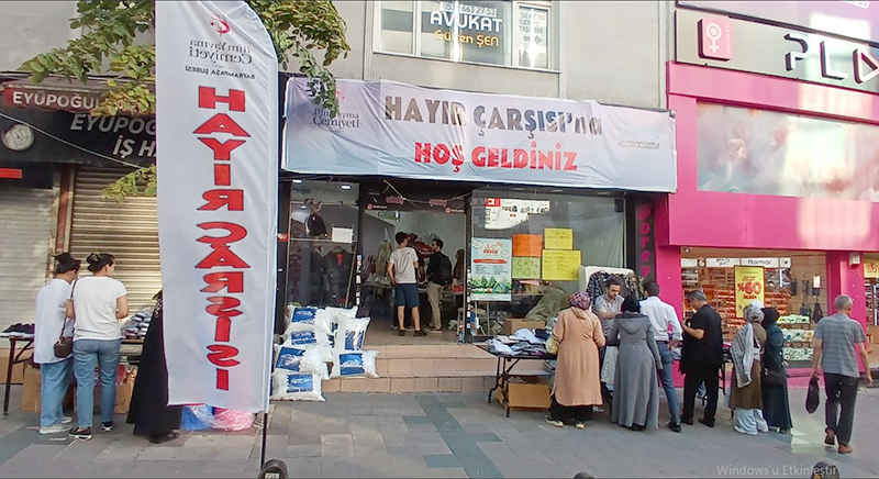 İLİM YAYMA CEMİYETİ KERMESİNE İLGİ