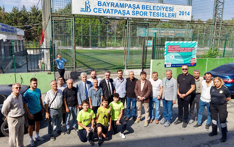 BAYRAMPAŞA'DA SAHALAR YENİLENİYOR