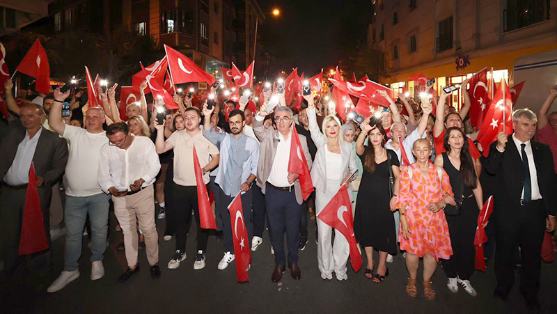 2 GÜN SÜREN ZAFER KUTLAMASI