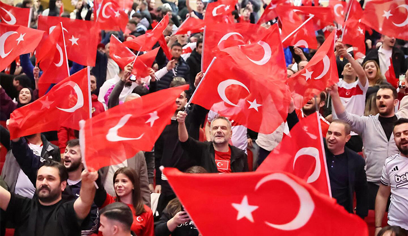 DEV EKRANDA MİLLİ GURUR